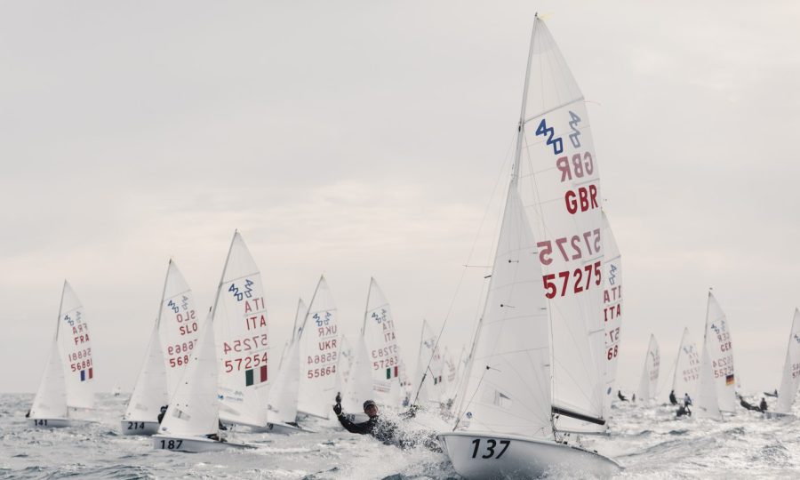 420 & 470 THE CARNIVAL RACE 2025